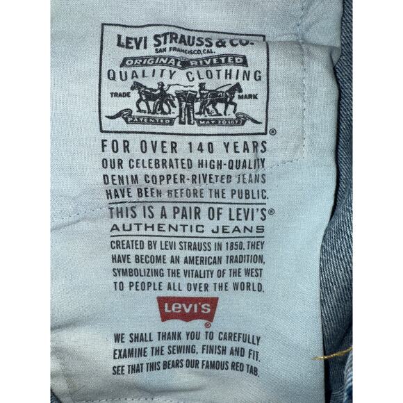 Levi’s jeans size 10 
Rise-11
Waist-13
Inseam-26 - Picture 6 of 6